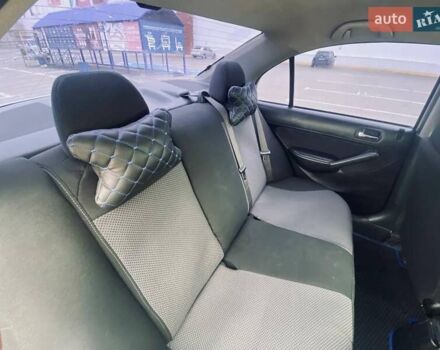 Хонда Цивик, объемом двигателя 1.59 л и пробегом 310 тыс. км за 3800 $, фото 30 на Automoto.ua