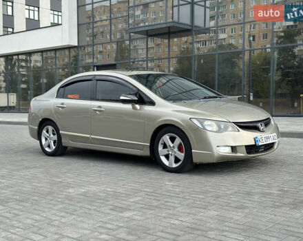 Хонда Цивик, объемом двигателя 1.8 л и пробегом 230 тыс. км за 5700 $, фото 1 на Automoto.ua