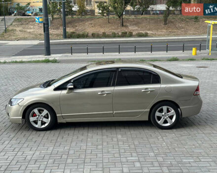 Хонда Цивик, объемом двигателя 1.8 л и пробегом 230 тыс. км за 5700 $, фото 4 на Automoto.ua