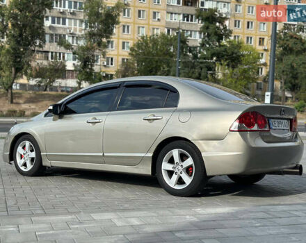 Хонда Цивик, объемом двигателя 1.8 л и пробегом 230 тыс. км за 5700 $, фото 6 на Automoto.ua