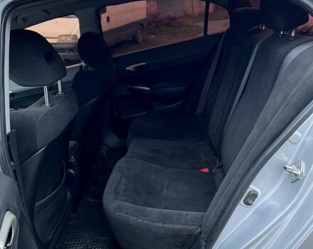 Хонда Цивик, объемом двигателя 18 л и пробегом 235 тыс. км за 6000 $, фото 12 на Automoto.ua