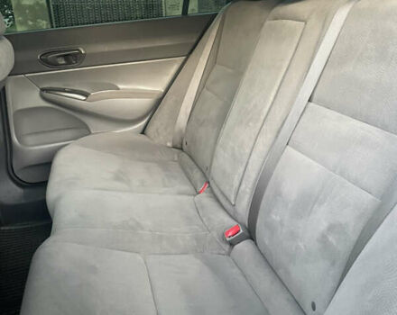 Хонда Цивик, объемом двигателя 1.8 л и пробегом 98 тыс. км за 6900 $, фото 12 на Automoto.ua