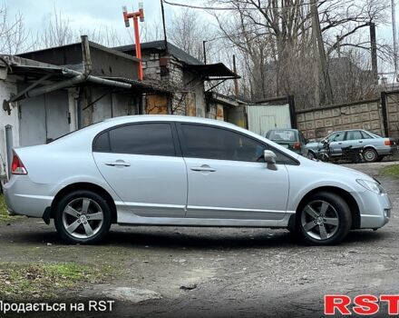 Хонда Цивик, объемом двигателя 18 л и пробегом 235 тыс. км за 6000 $, фото 5 на Automoto.ua