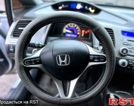 Хонда Цивик, объемом двигателя 18 л и пробегом 235 тыс. км за 6000 $, фото 10 на Automoto.ua