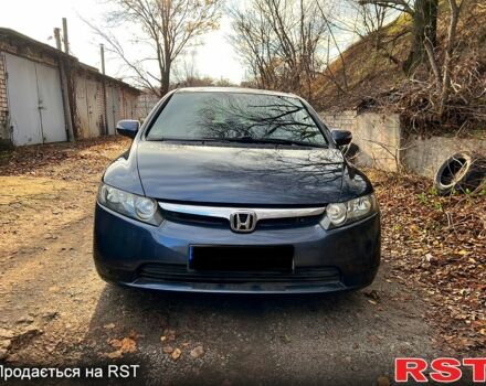 Хонда Цивик, объемом двигателя 1.3 л и пробегом 166 тыс. км за 5499 $, фото 11 на Automoto.ua