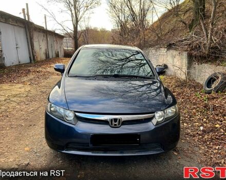 Хонда Цивик, объемом двигателя 1.3 л и пробегом 166 тыс. км за 5499 $, фото 1 на Automoto.ua