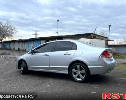 Хонда Цивик, объемом двигателя 18 л и пробегом 235 тыс. км за 6000 $, фото 3 на Automoto.ua