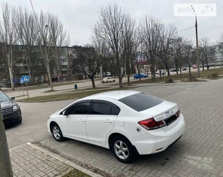 Хонда Цивик, объемом двигателя 1.8 л и пробегом 78 тыс. км за 9888 $, фото 9 на Automoto.ua