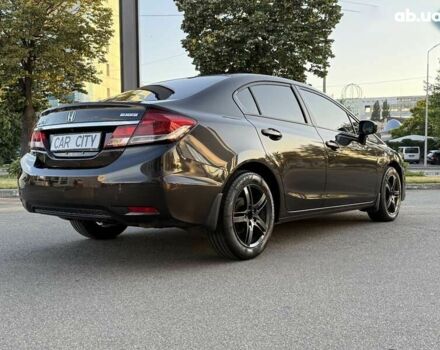 Хонда Цивик, объемом двигателя 1.8 л и пробегом 176 тыс. км за 9500 $, фото 6 на Automoto.ua