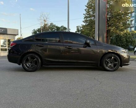 Хонда Цивик, объемом двигателя 1.8 л и пробегом 176 тыс. км за 9500 $, фото 7 на Automoto.ua