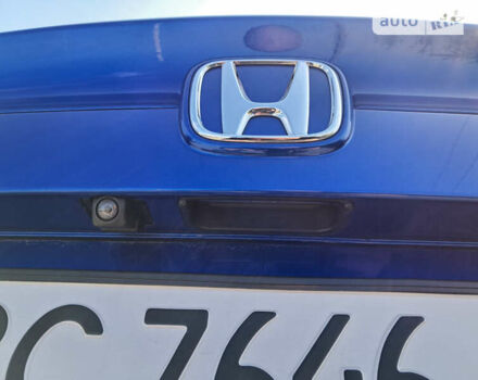 Хонда Цивик, объемом двигателя 2 л и пробегом 123 тыс. км за 12000 $, фото 10 на Automoto.ua
