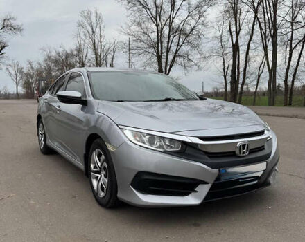 Хонда Сівік, об'ємом двигуна 2 л та пробігом 170 тис. км за 13250 $, фото 5 на Automoto.ua