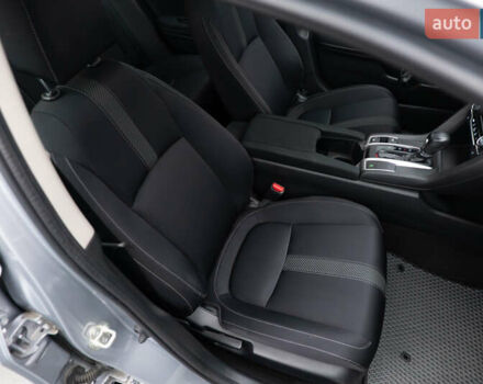 Хонда Цивик, объемом двигателя 1.6 л и пробегом 141 тыс. км за 15995 $, фото 18 на Automoto.ua