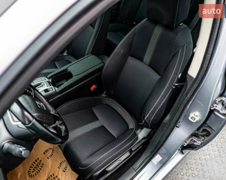 Хонда Цивик, объемом двигателя 1.6 л и пробегом 141 тыс. км за 15995 $, фото 8 на Automoto.ua