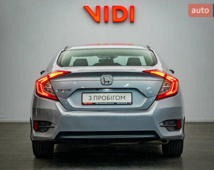 Хонда Цивик, объемом двигателя 1.6 л и пробегом 141 тыс. км за 15995 $, фото 5 на Automoto.ua