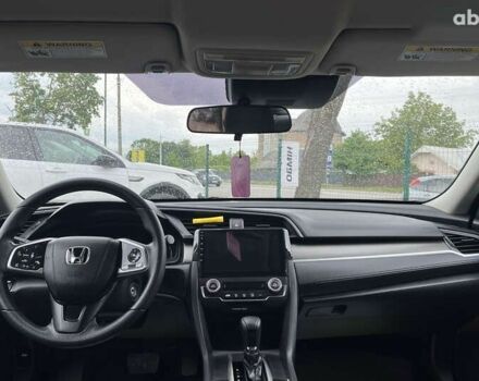 Хонда Цивик, объемом двигателя 2 л и пробегом 51 тыс. км за 17800 $, фото 17 на Automoto.ua