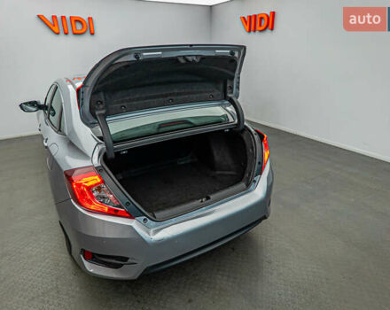 Хонда Цивик, объемом двигателя 1.6 л и пробегом 141 тыс. км за 15995 $, фото 6 на Automoto.ua