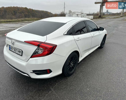Хонда Цивик, объемом двигателя 2 л и пробегом 146 тыс. км за 14400 $, фото 6 на Automoto.ua