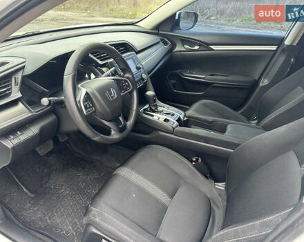 Хонда Цивик, объемом двигателя 2 л и пробегом 146 тыс. км за 14400 $, фото 12 на Automoto.ua
