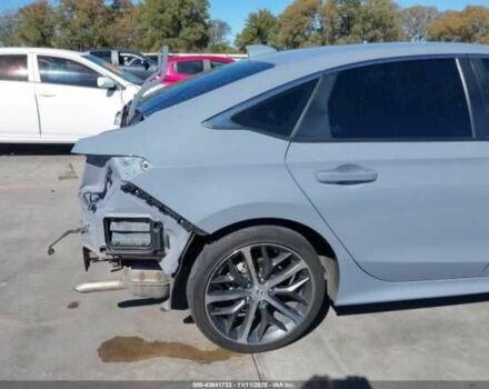 Хонда Цивик, объемом двигателя 1.5 л и пробегом 40 тыс. км за 6000 $, фото 18 на Automoto.ua