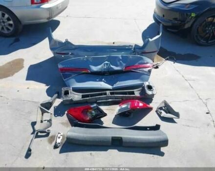 Хонда Цивик, объемом двигателя 1.5 л и пробегом 40 тыс. км за 6000 $, фото 11 на Automoto.ua