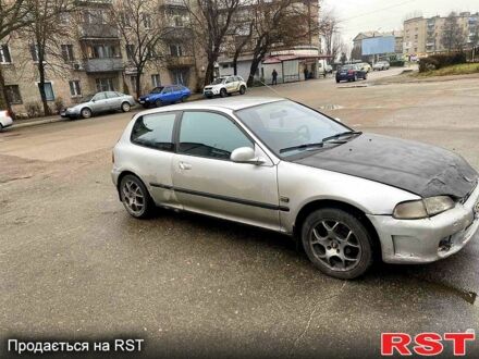 Хонда Цивик, объемом двигателя 1.3 л и пробегом 380 тыс. км за 1700 $, фото 1 на Automoto.ua