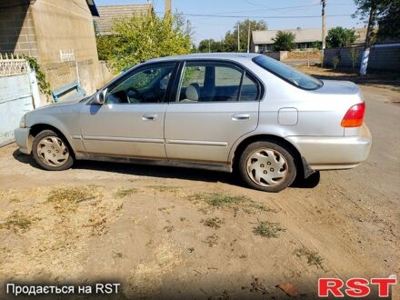 Хонда Цивик, объемом двигателя 1.6 л и пробегом 250 тыс. км за 3000 $, фото 1 на Automoto.ua