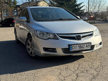 Хонда Сівік 2007 у Хмельницькому на Automoto.ua Хонда Сівік, об'ємом двигуна 1.8 л та пробігом 320 тис. км за 4900 $, фото 1 на Automoto.ua