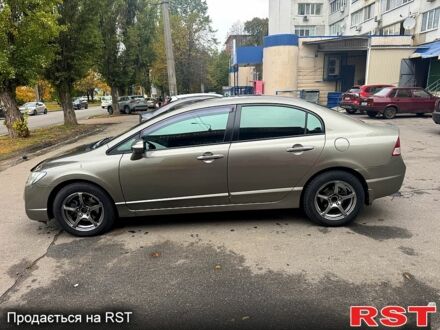 Хонда Цивик 2008 в Харькове на Automoto.ua Хонда Цивик, объемом двигателя 1.8 л и пробегом 212 тыс. км за 6500 $, фото 1 на Automoto.ua