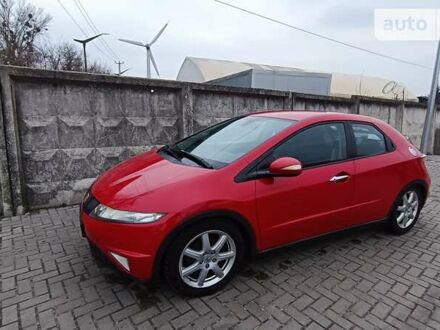 Хонда Цивик, объемом двигателя 1.8 л и пробегом 175 тыс. км за 7200 $, фото 1 на Automoto.ua