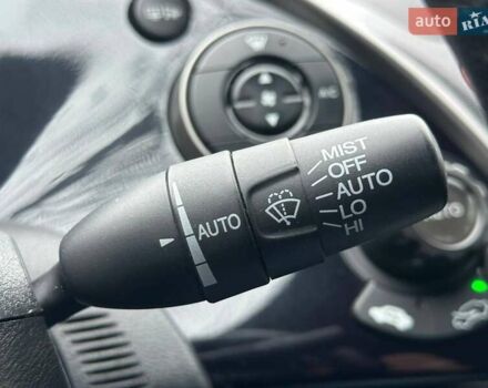 Желтый Хонда Цивик, объемом двигателя 1.34 л и пробегом 328 тыс. км за 5490 $, фото 19 на Automoto.ua