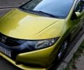 Желтый Хонда Цивик, объемом двигателя 1.8 л и пробегом 141 тыс. км за 9800 $, фото 1 на Automoto.ua