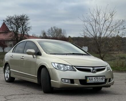 Желтый Хонда Цивик, объемом двигателя 1.8 л и пробегом 156 тыс. км за 6700 $, фото 2 на Automoto.ua