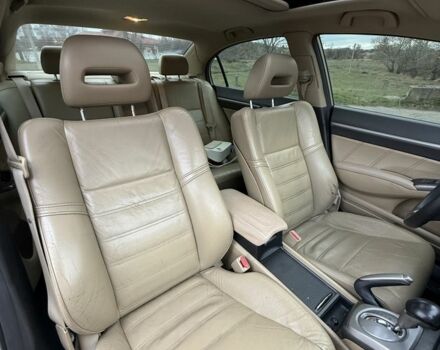 Желтый Хонда Цивик, объемом двигателя 1.8 л и пробегом 156 тыс. км за 6700 $, фото 19 на Automoto.ua