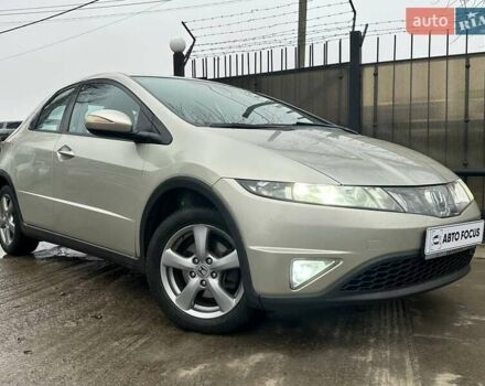 Желтый Хонда Цивик, объемом двигателя 1.34 л и пробегом 328 тыс. км за 5490 $, фото 1 на Automoto.ua