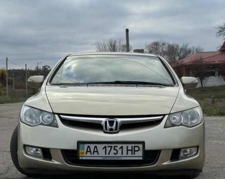 Желтый Хонда Цивик, объемом двигателя 1.8 л и пробегом 156 тыс. км за 6700 $, фото 1 на Automoto.ua