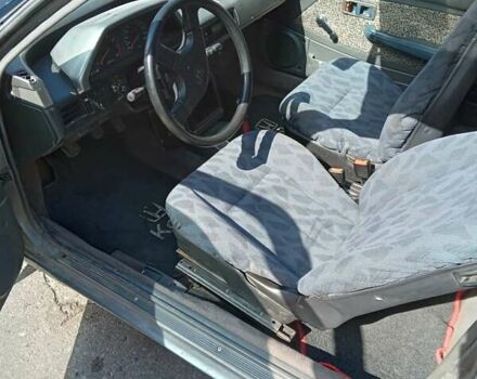 Серый Хонда Цивик, объемом двигателя 1.4 л и пробегом 300 тыс. км за 1399 $, фото 11 на Automoto.ua