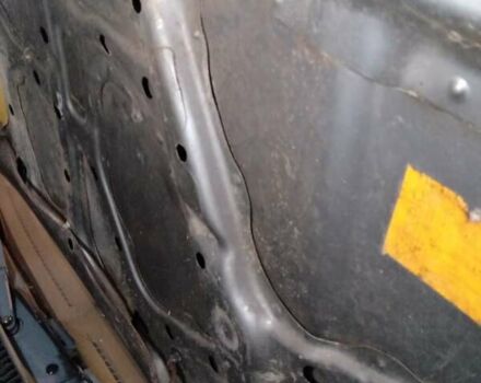 Серый Хонда Цивик, объемом двигателя 1.4 л и пробегом 300 тыс. км за 1399 $, фото 24 на Automoto.ua