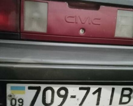 Серый Хонда Цивик, объемом двигателя 1.4 л и пробегом 300 тыс. км за 1399 $, фото 3 на Automoto.ua