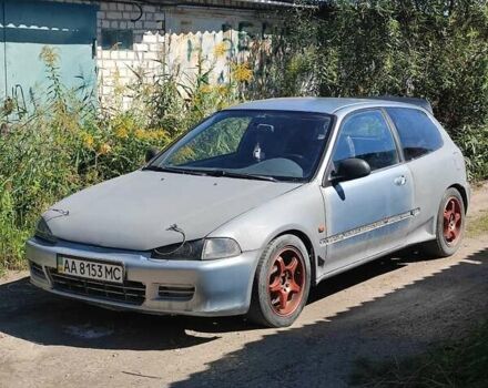 Серый Хонда Цивик, объемом двигателя 1.3 л и пробегом 280 тыс. км за 2000 $, фото 1 на Automoto.ua