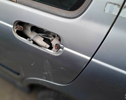 Серый Хонда Цивик, объемом двигателя 1.4 л и пробегом 1000 тыс. км за 506 $, фото 4 на Automoto.ua