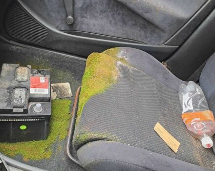 Серый Хонда Цивик, объемом двигателя 1.4 л и пробегом 1000 тыс. км за 506 $, фото 8 на Automoto.ua