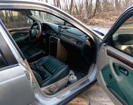 Серый Хонда Цивик, объемом двигателя 1.4 л и пробегом 250 тыс. км за 1500 $, фото 4 на Automoto.ua