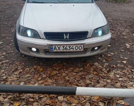 Серый Хонда Цивик, объемом двигателя 1.4 л и пробегом 300 тыс. км за 2800 $, фото 1 на Automoto.ua