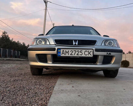 Серый Хонда Цивик, объемом двигателя 1.5 л и пробегом 338 тыс. км за 2600 $, фото 2 на Automoto.ua