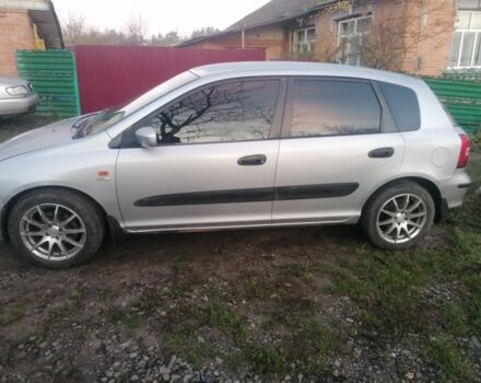 Серый Хонда Цивик, объемом двигателя 1.6 л и пробегом 350 тыс. км за 2400 $, фото 4 на Automoto.ua