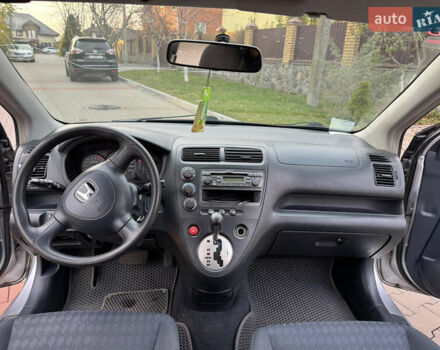 Серый Хонда Цивик, объемом двигателя 1.59 л и пробегом 250 тыс. км за 4099 $, фото 12 на Automoto.ua