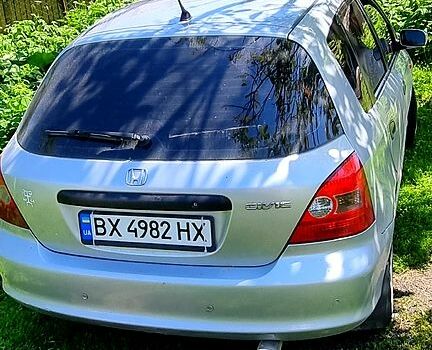Серый Хонда Цивик, объемом двигателя 1.4 л и пробегом 320 тыс. км за 3500 $, фото 3 на Automoto.ua