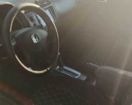 Серый Хонда Цивик, объемом двигателя 1.7 л и пробегом 300 тыс. км за 1188 $, фото 3 на Automoto.ua