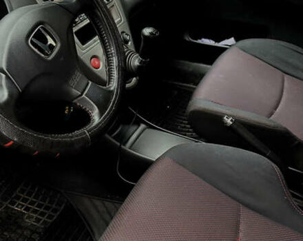 Серый Хонда Цивик, объемом двигателя 1.4 л и пробегом 280 тыс. км за 2700 $, фото 12 на Automoto.ua